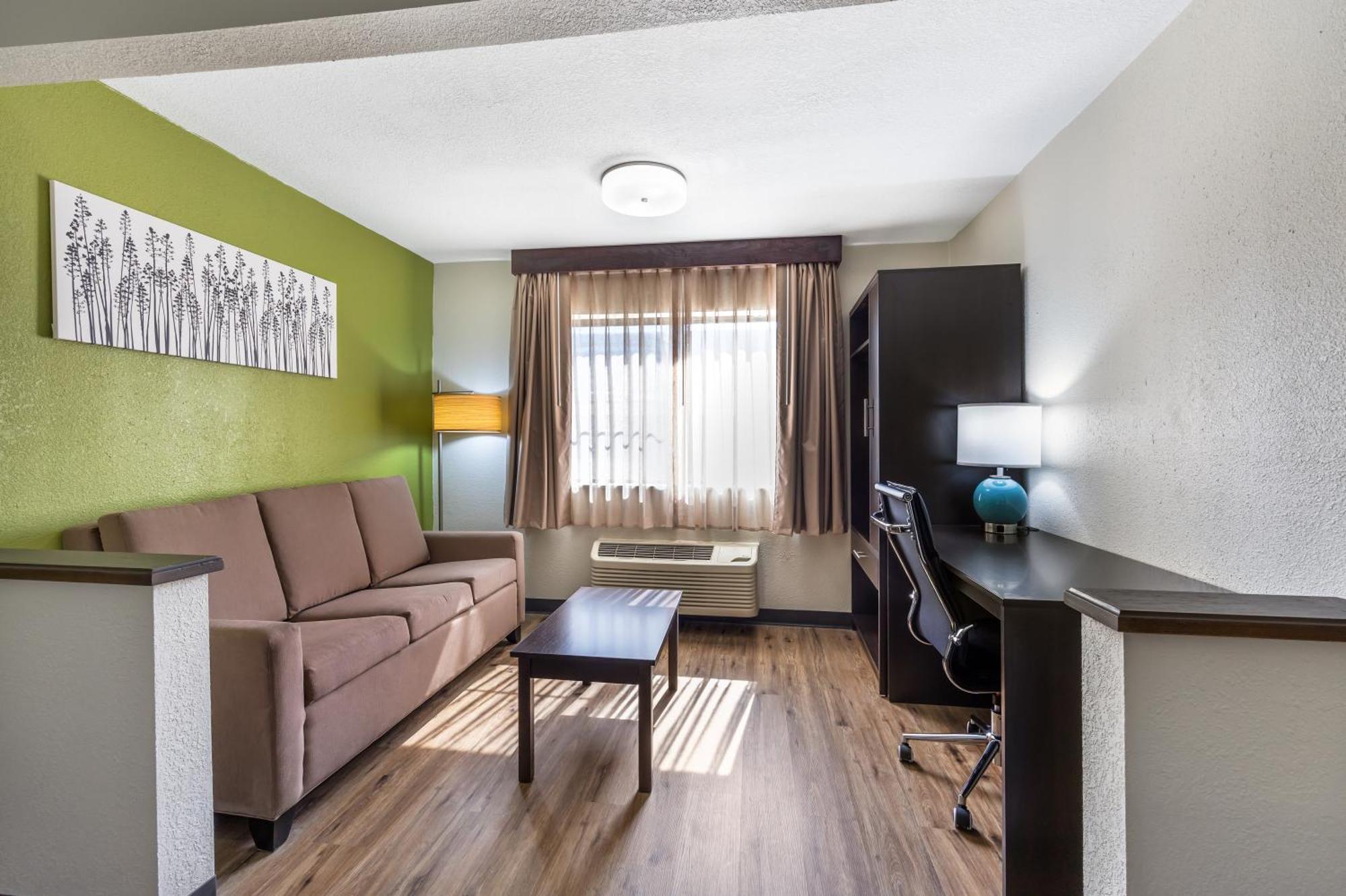 Sleep Inn & Suites Salina I-135 Eksteriør billede