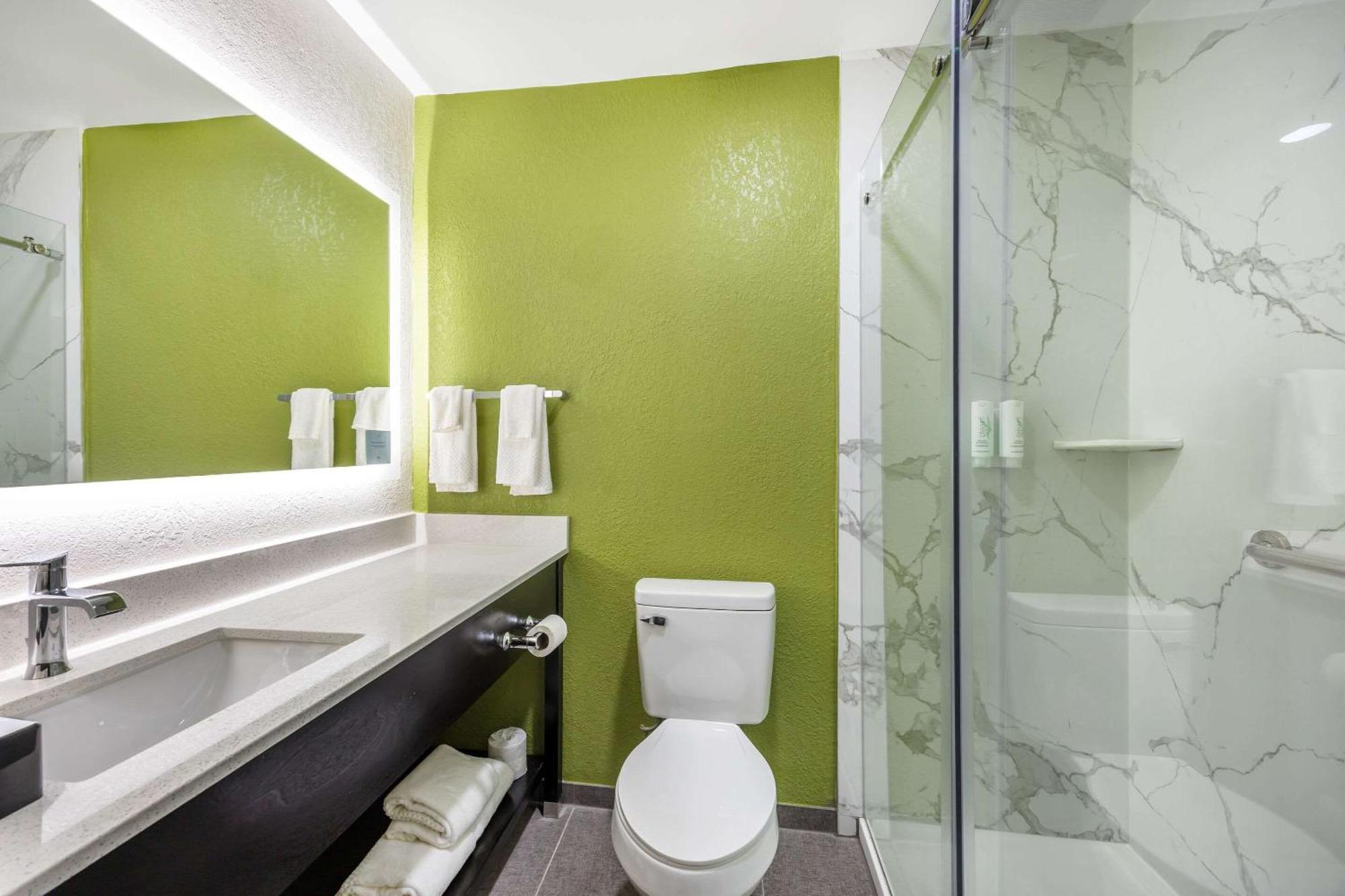 Sleep Inn & Suites Salina I-135 Eksteriør billede