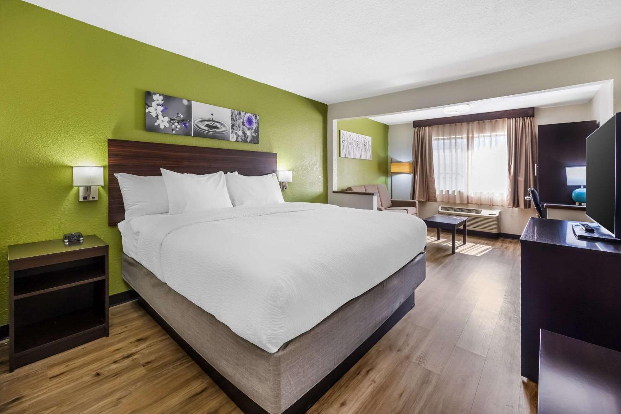 Sleep Inn & Suites Salina I-135 Eksteriør billede