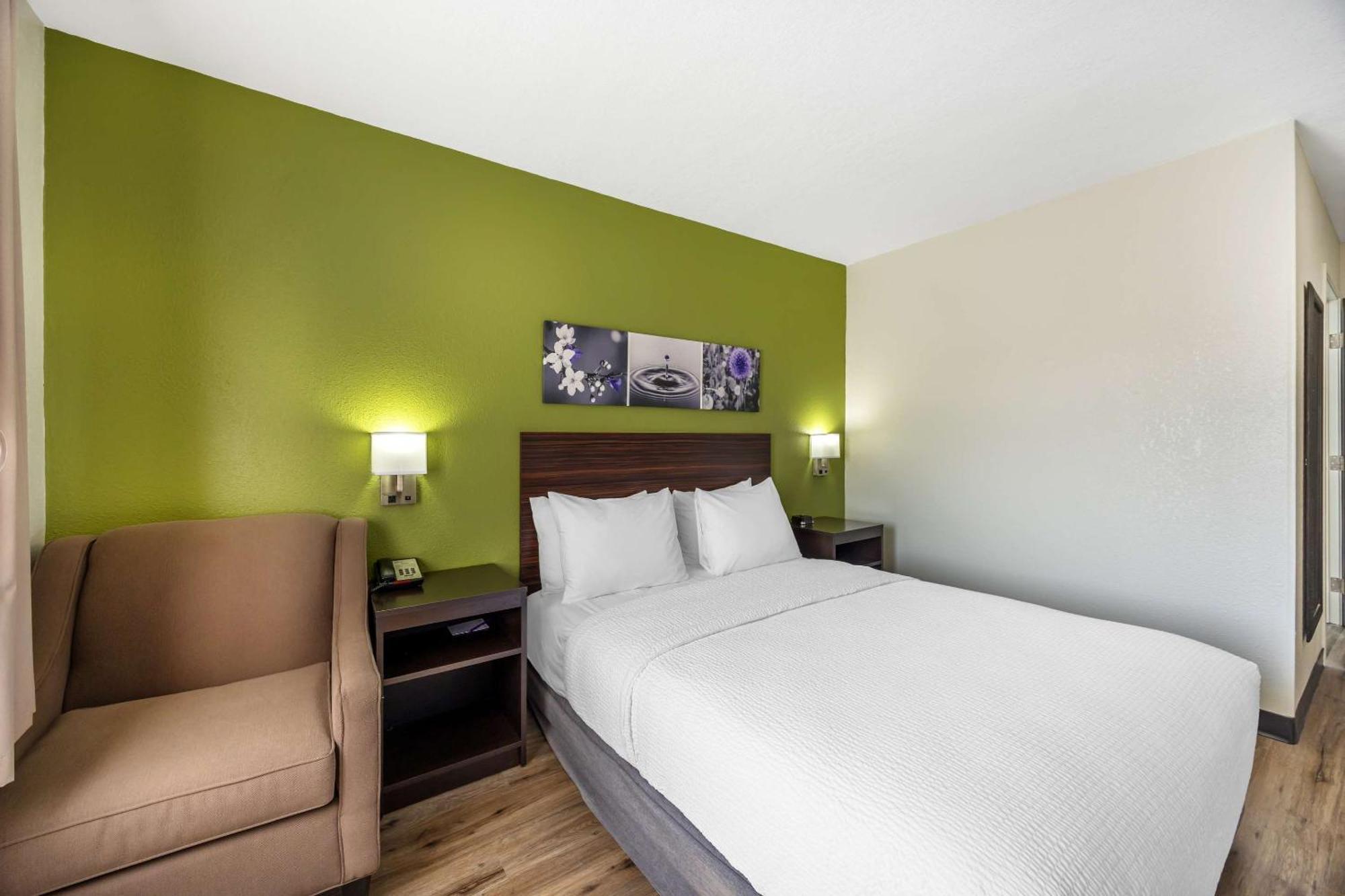 Sleep Inn & Suites Salina I-135 Eksteriør billede