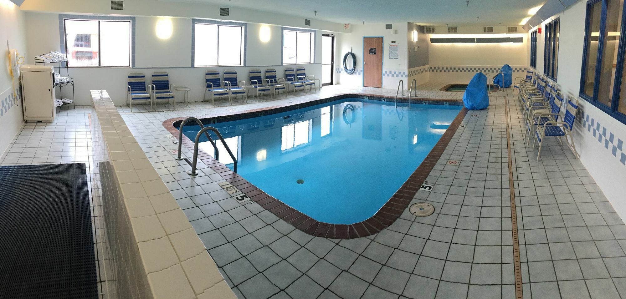 Sleep Inn & Suites Salina I-135 Eksteriør billede